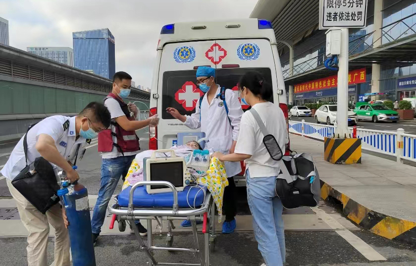 杂多县救护车出租公司